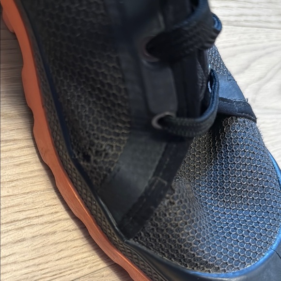 Palladium City Tech Boots Black/Orange Men's size 10.5 - Picture 7 of 11